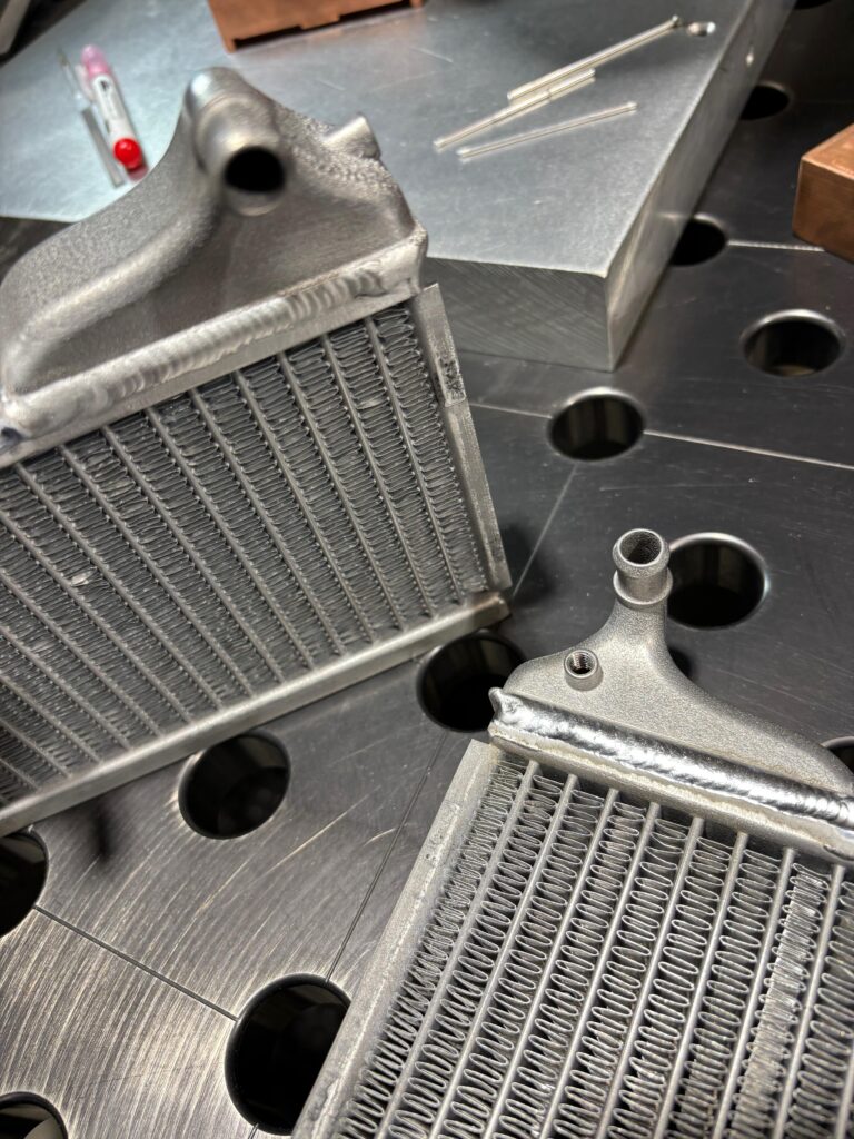 gbrotec-aluminium schweißen-alu schweißen-aluguss schweißen-kühler schweißen-motorsport-motorrad kühler-wig schweißen-aluminium schweißtechnik-reparatur schweißen aluminium-aluminiumguss, Getriebe schweißen, Getriebegehäuse schweißen,